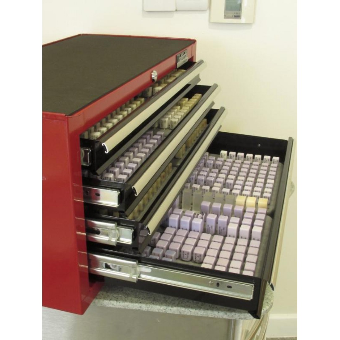 CAD/CAM Dental CEREC blocks BlockButler, Block butler